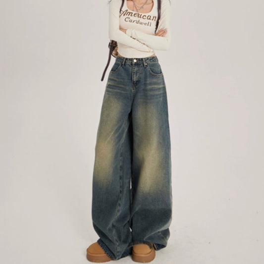 Mid Waisted Wide Leg vintage washed Jeans